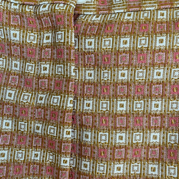 Fine Italian made pants. Slimming worn once. True Italian quality| Luxury - Picture 7 of 9